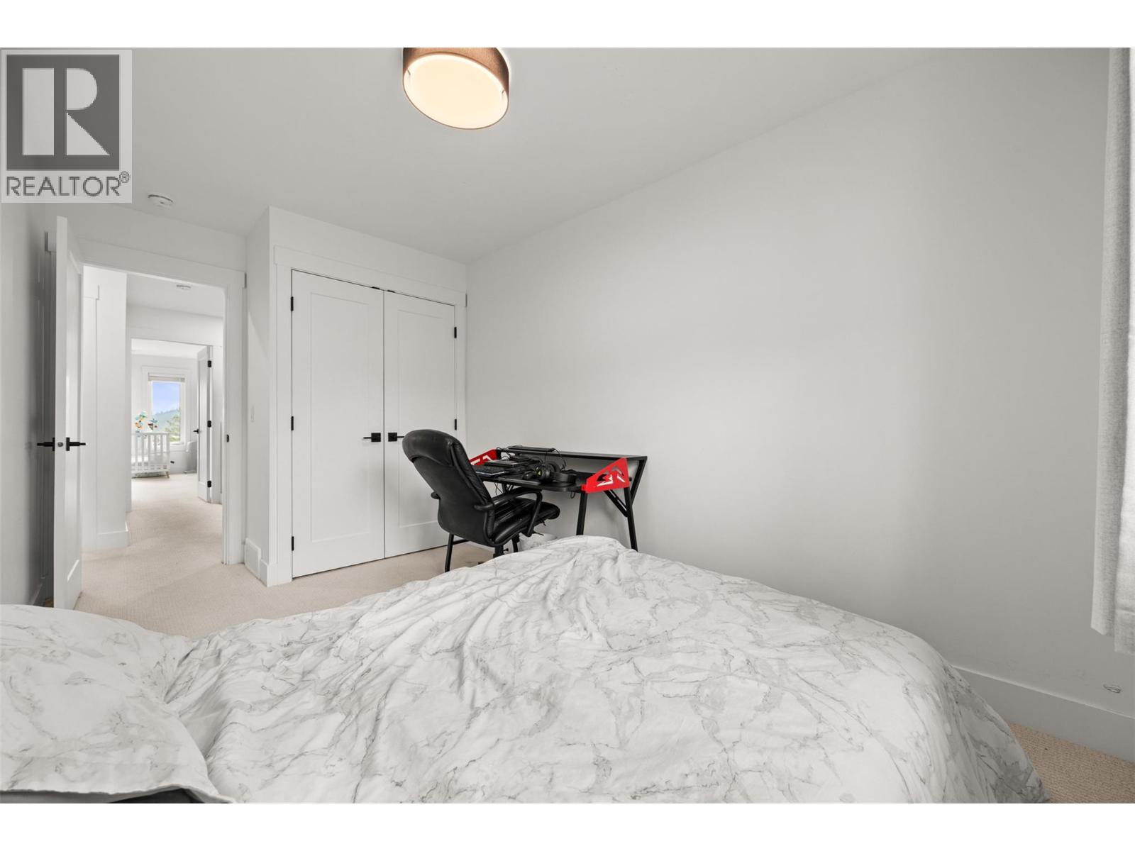 2835 Canyon Crest Drive Unit# 25