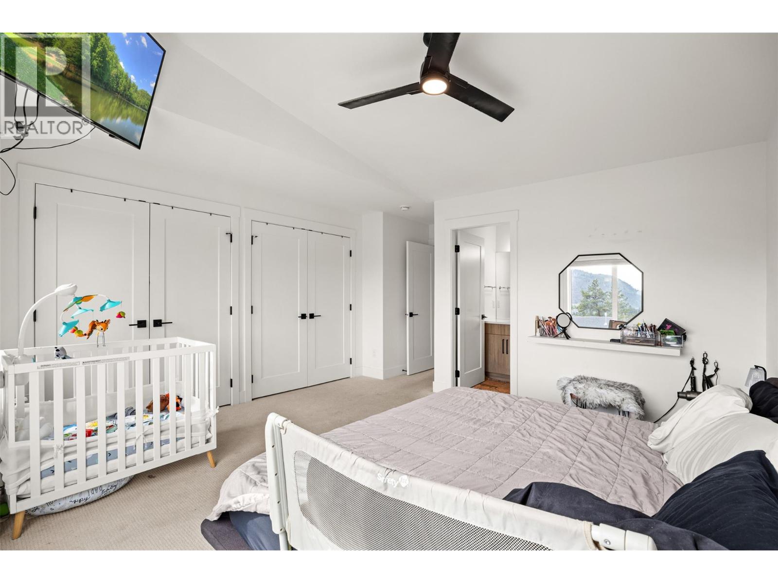 2835 Canyon Crest Drive Unit# 25