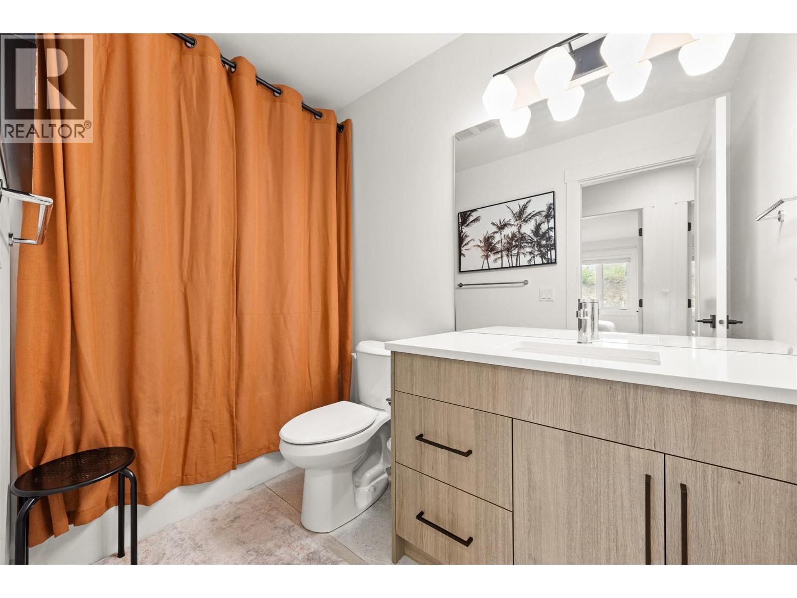 2835 Canyon Crest Drive Unit# 25