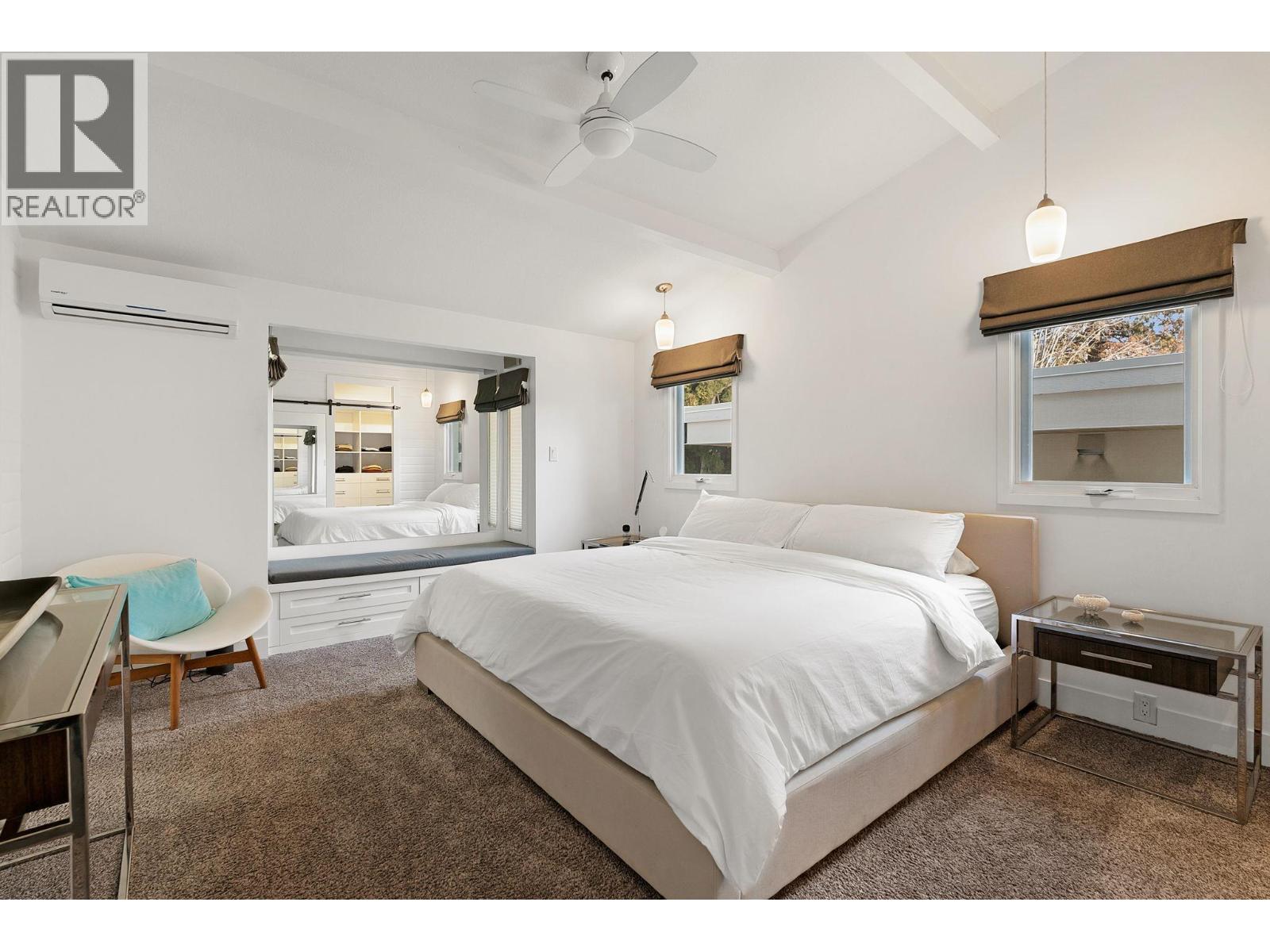 4110 Lakeshore Road