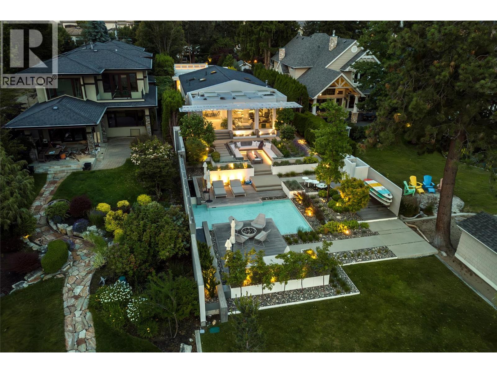 4110 Lakeshore Road
