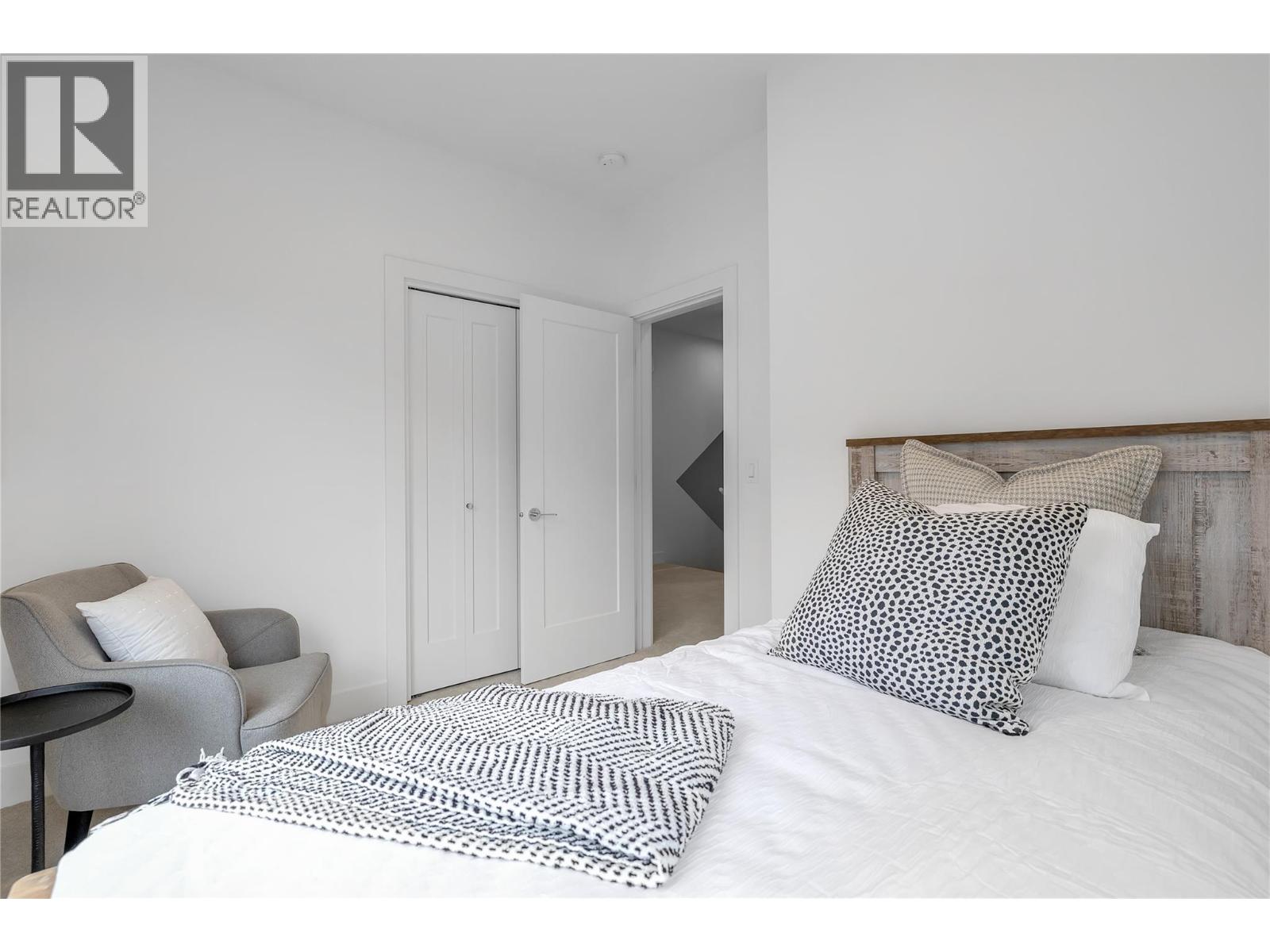 1455 Cara Glen Court Unit# 135