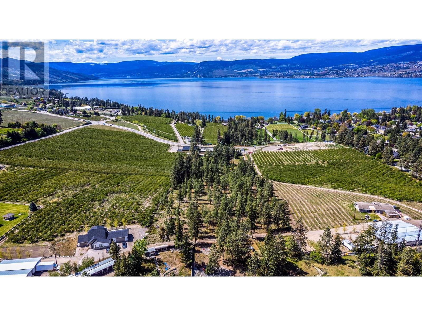 4729 Lakeshore Road