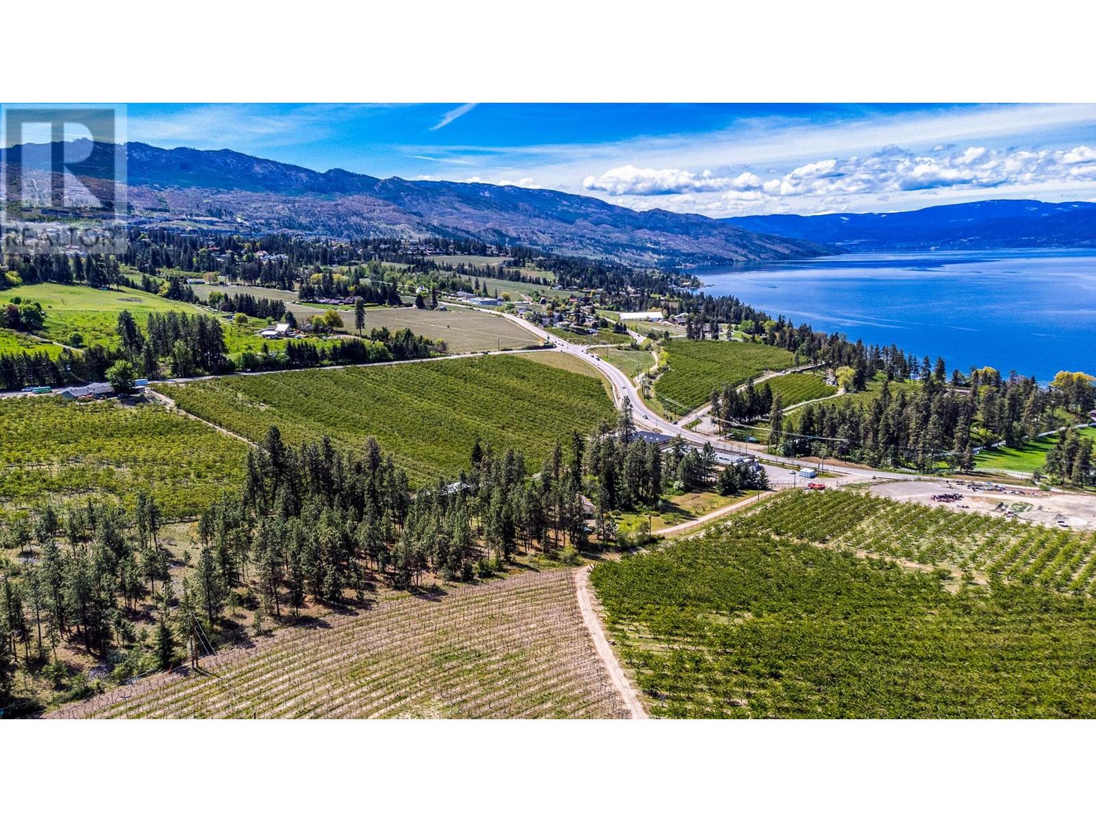 4729 Lakeshore Road