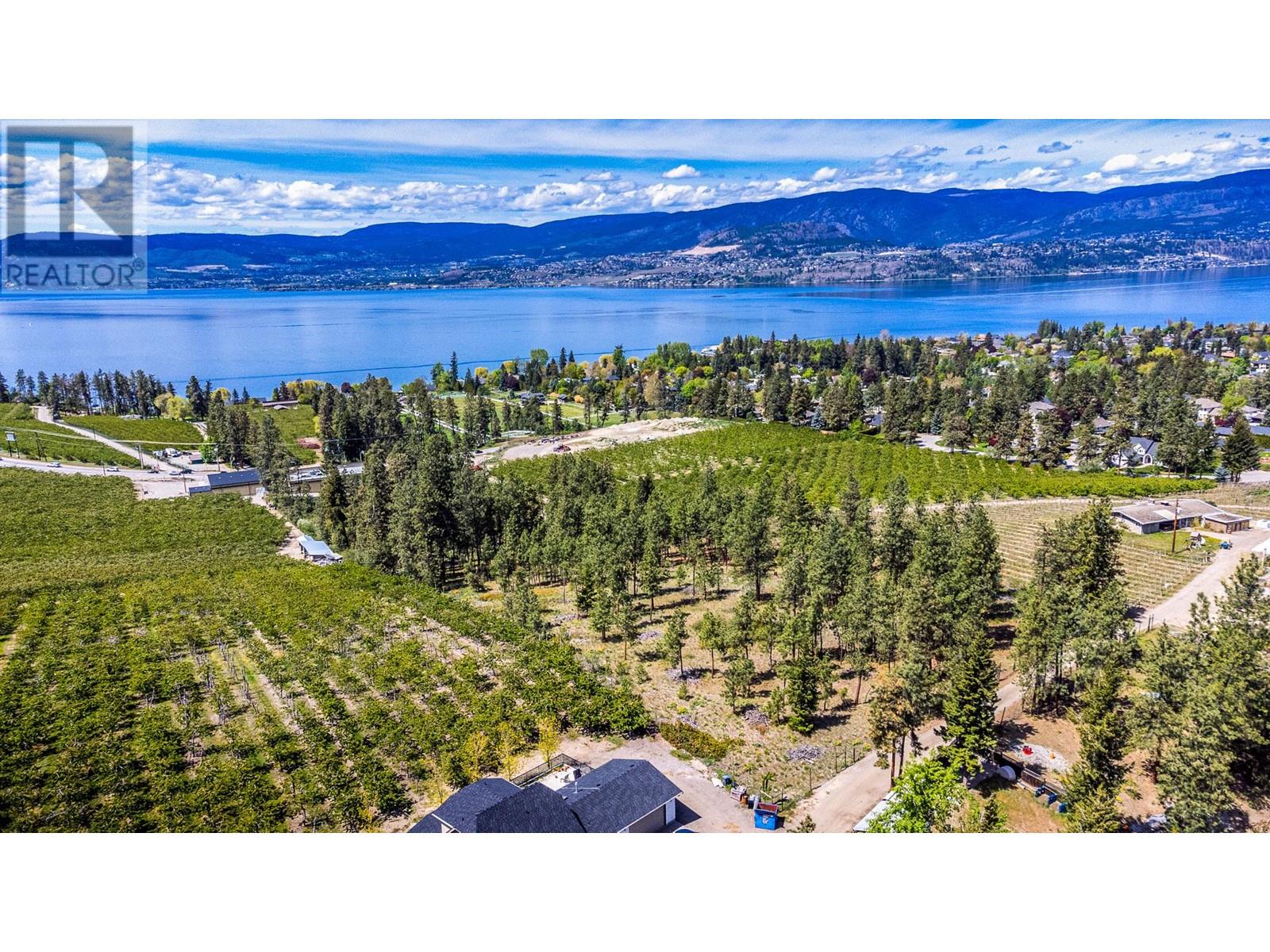 4729 Lakeshore Road