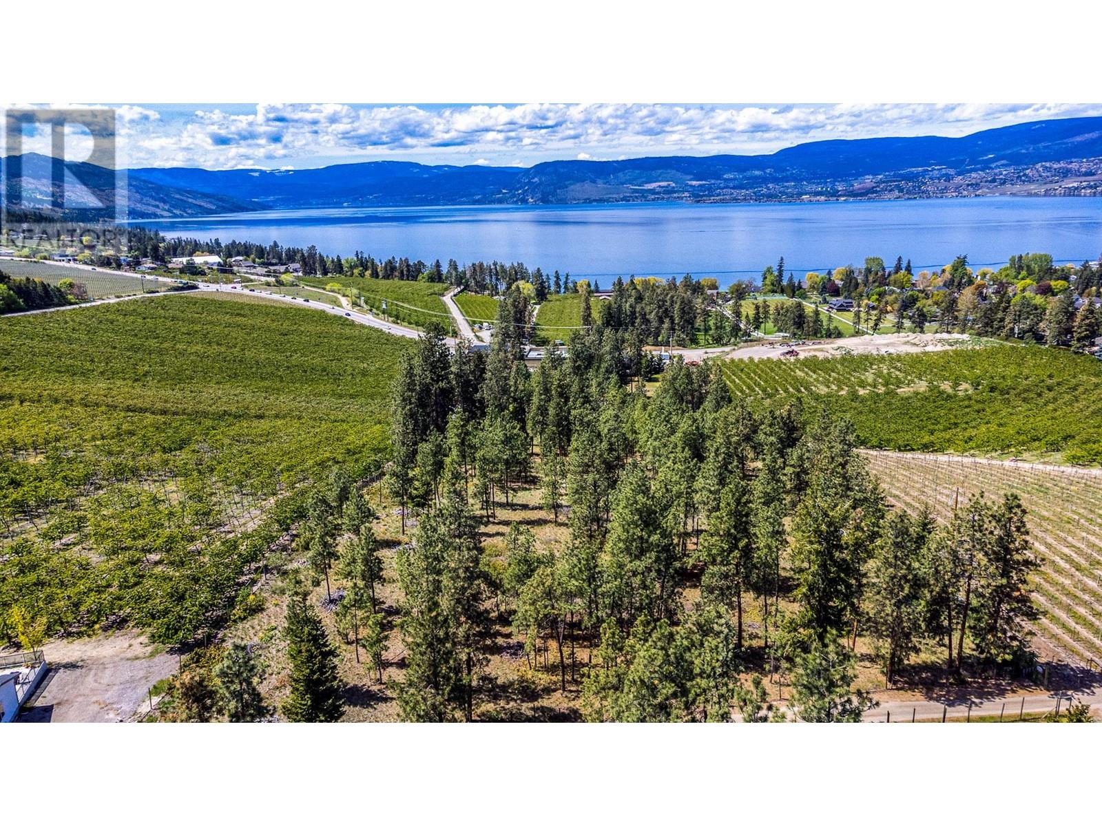 4729 Lakeshore Road