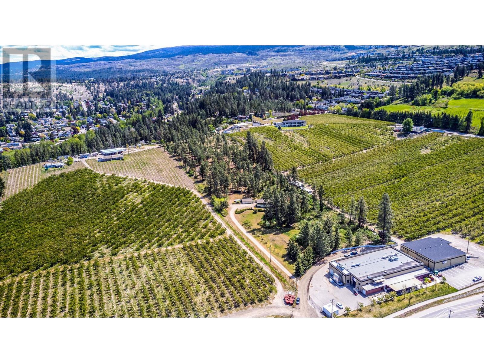 4729 Lakeshore Road