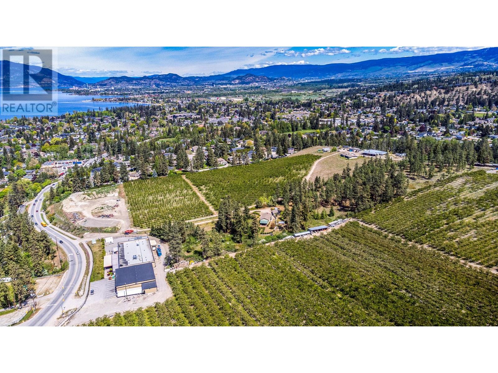 4729 Lakeshore Road