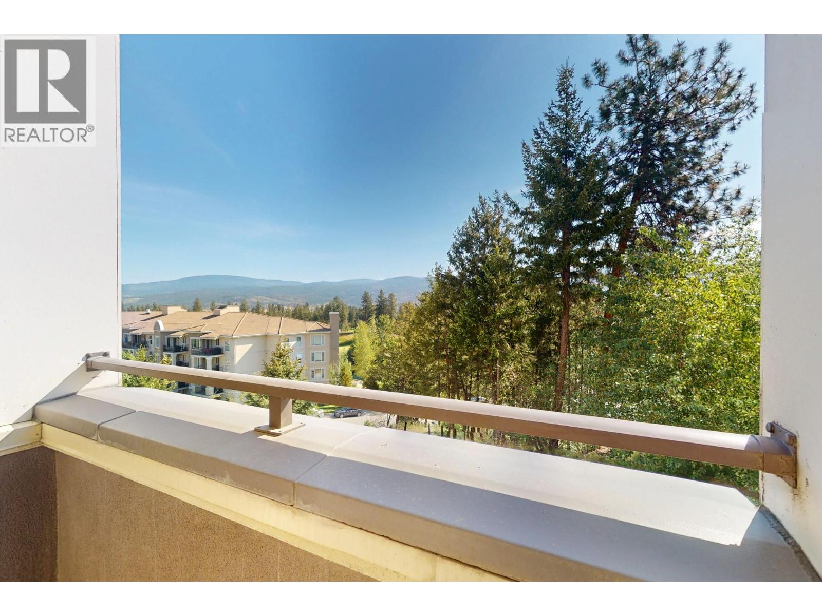 1875 Country Club Drive Unit# 1312