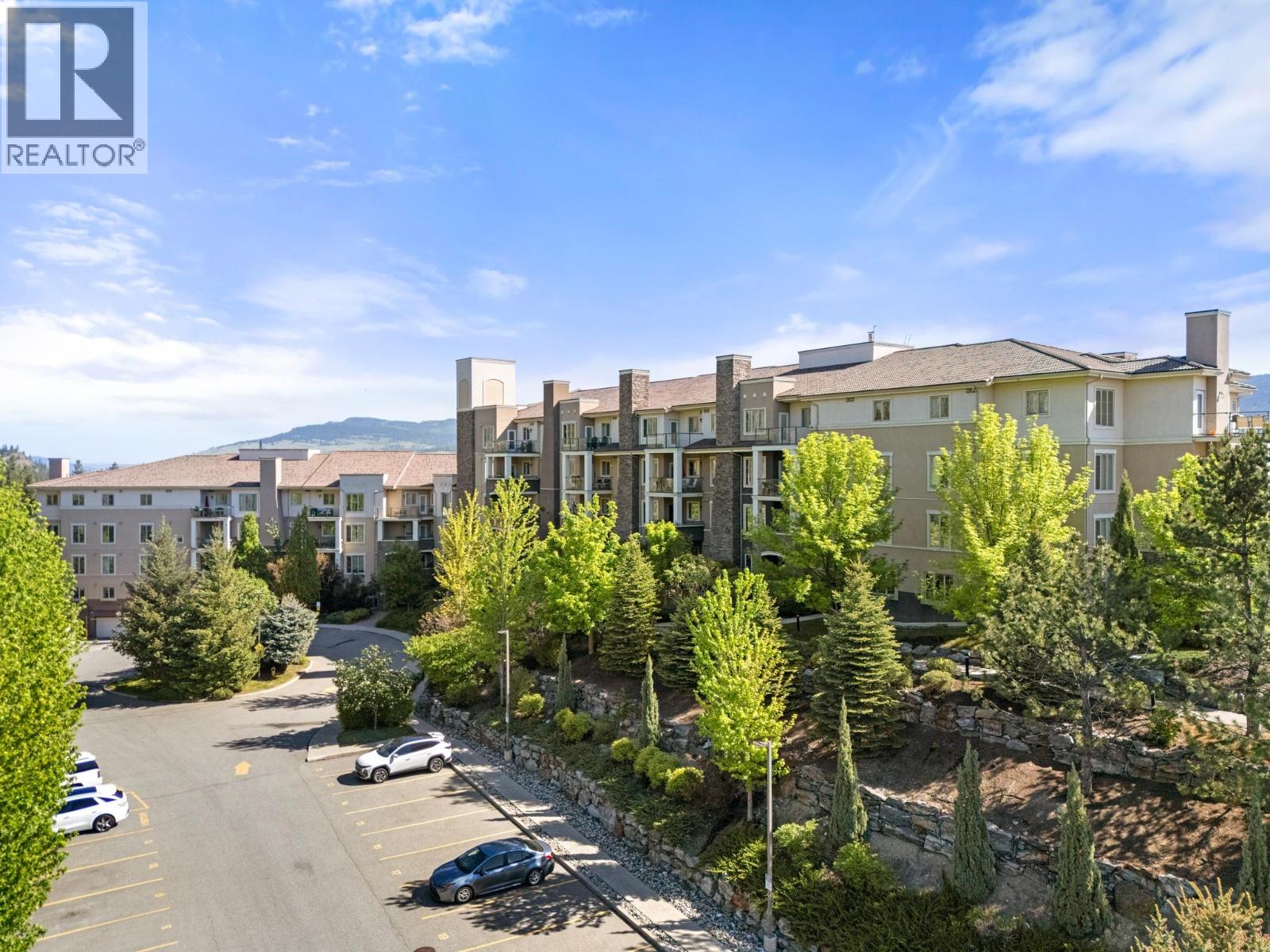 1875 Country Club Drive Unit# 1312
