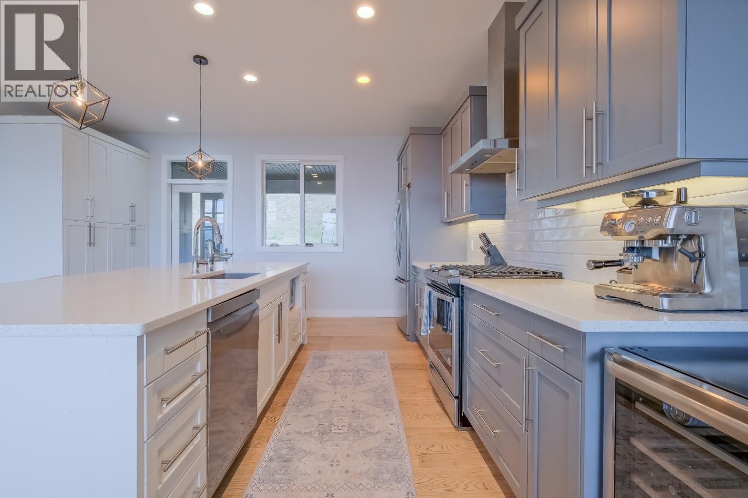5643 Jasper Way