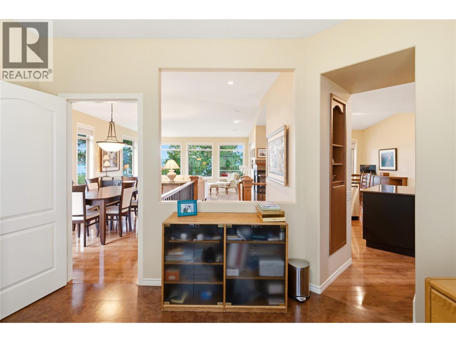 2213 Waddington Court Unit# 20