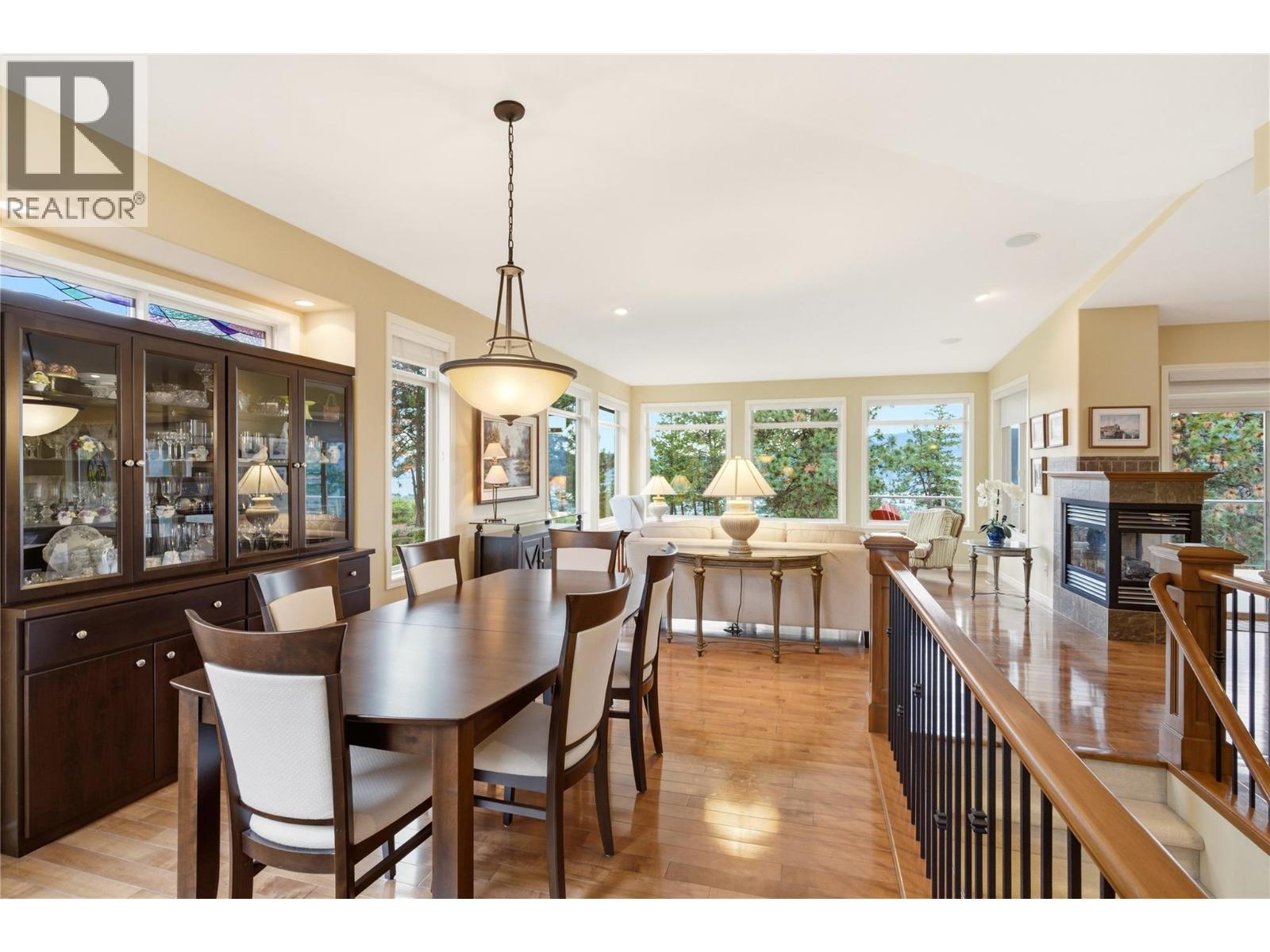 2213 Waddington Court Unit# 20