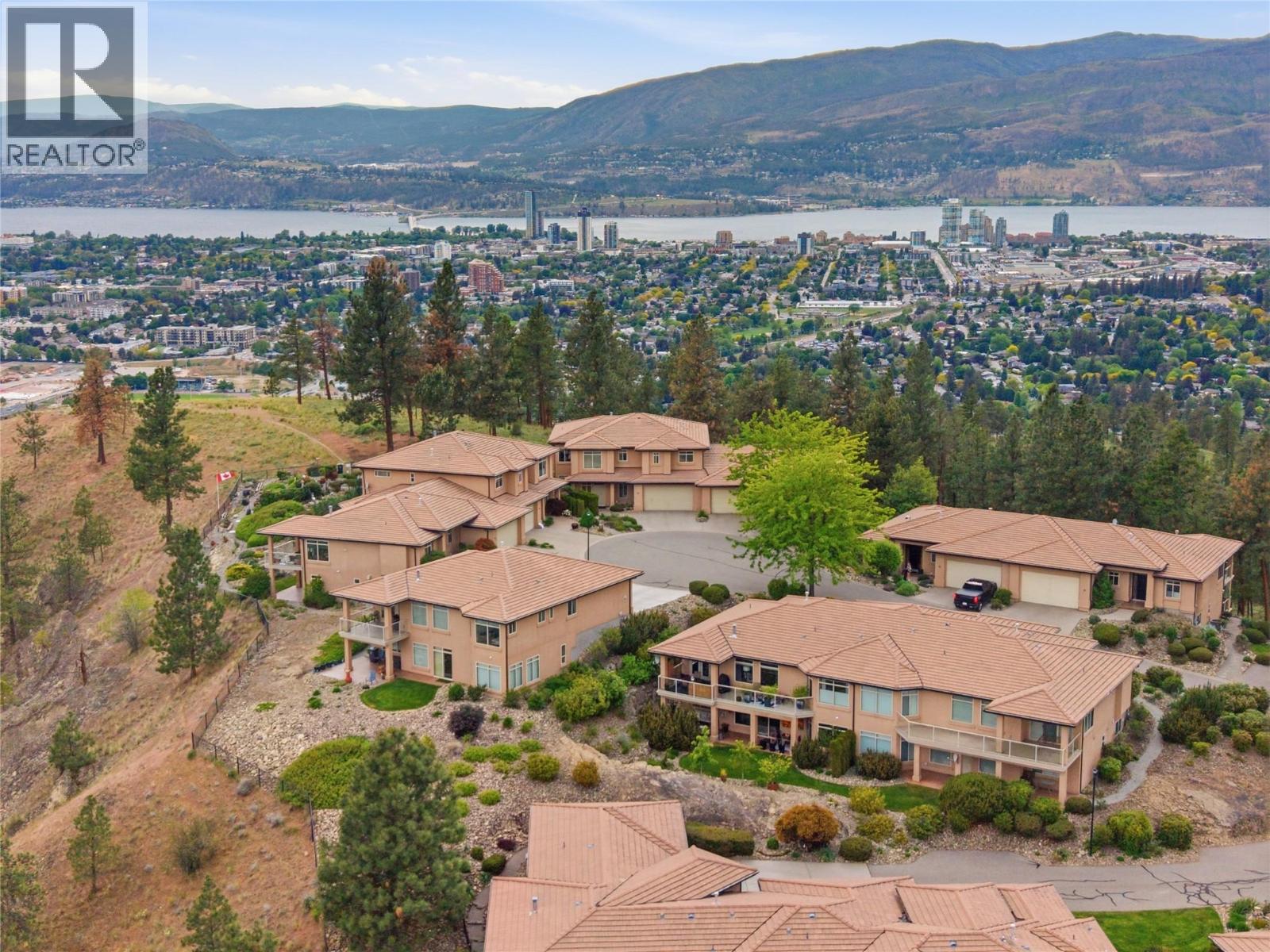 2213 Waddington Court Unit# 20