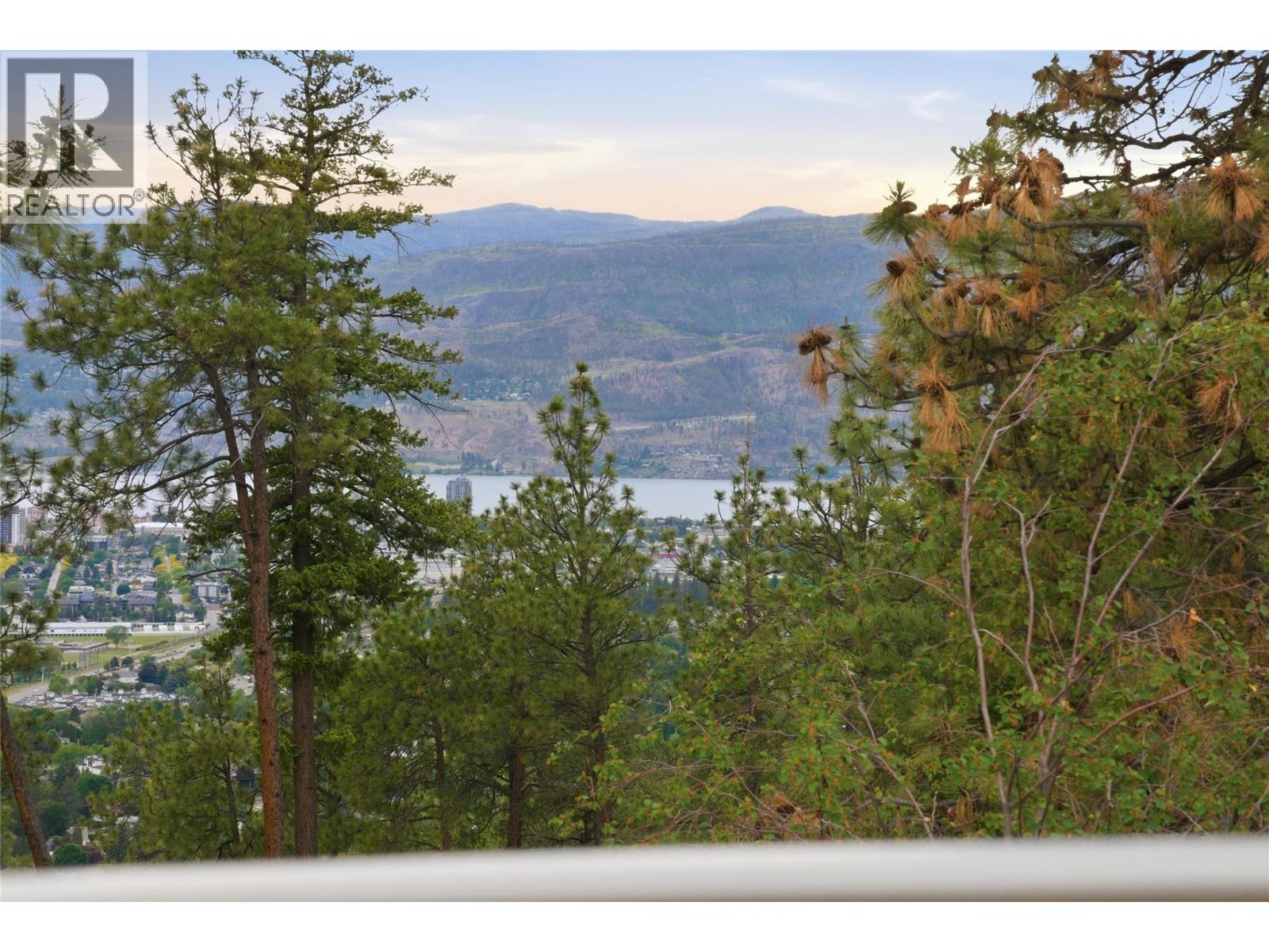 2213 Waddington Court Unit# 20