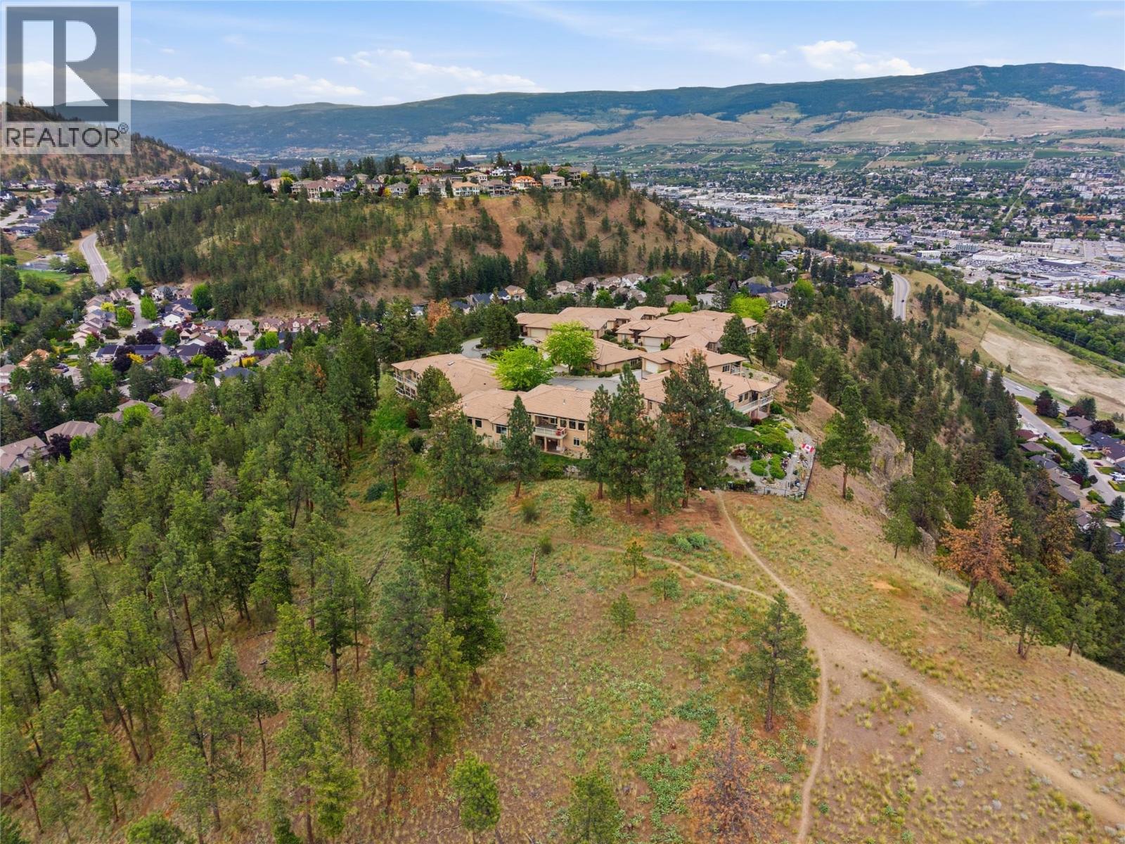 2213 Waddington Court Unit# 20