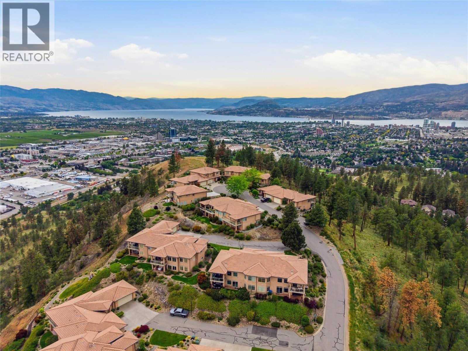 2213 Waddington Court Unit# 20