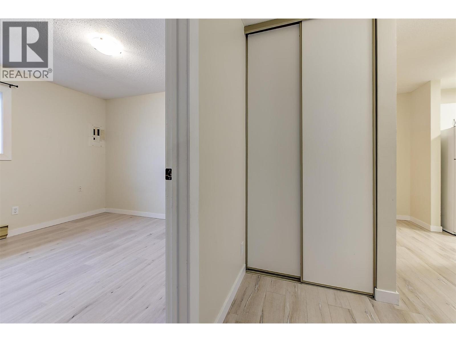 240 McIntosh Road Unit# 209