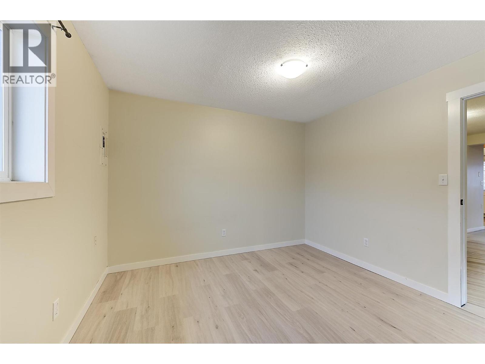 240 McIntosh Road Unit# 209