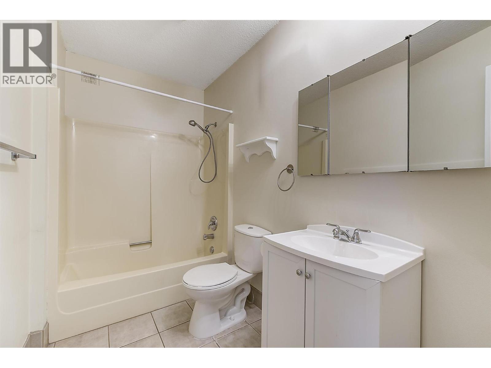 240 McIntosh Road Unit# 209