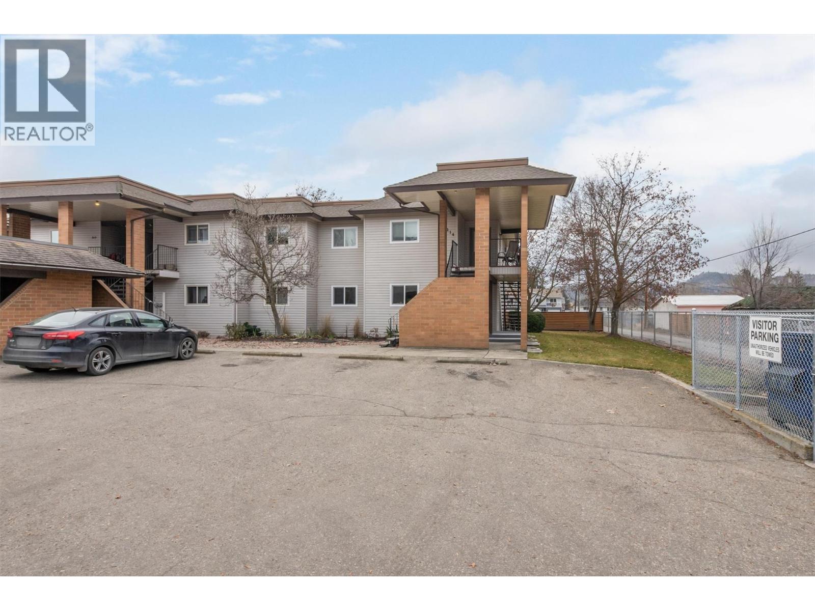 240 McIntosh Road Unit# 209