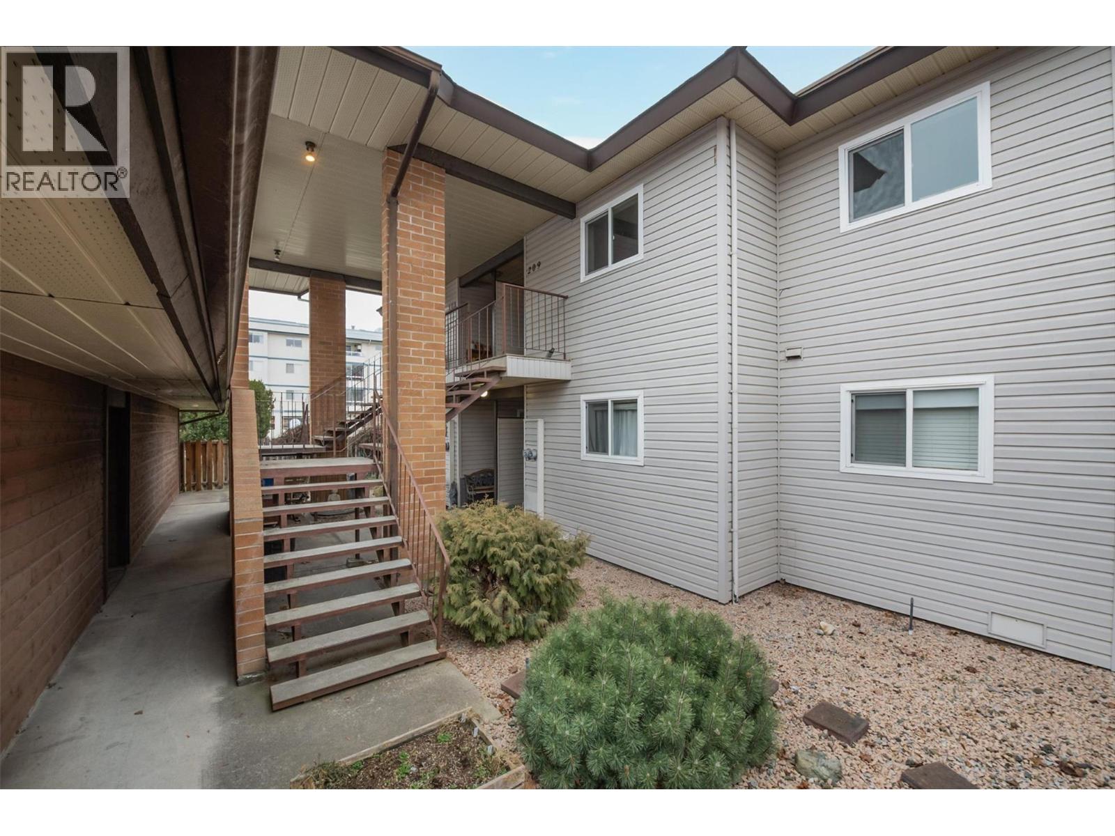 240 McIntosh Road Unit# 209