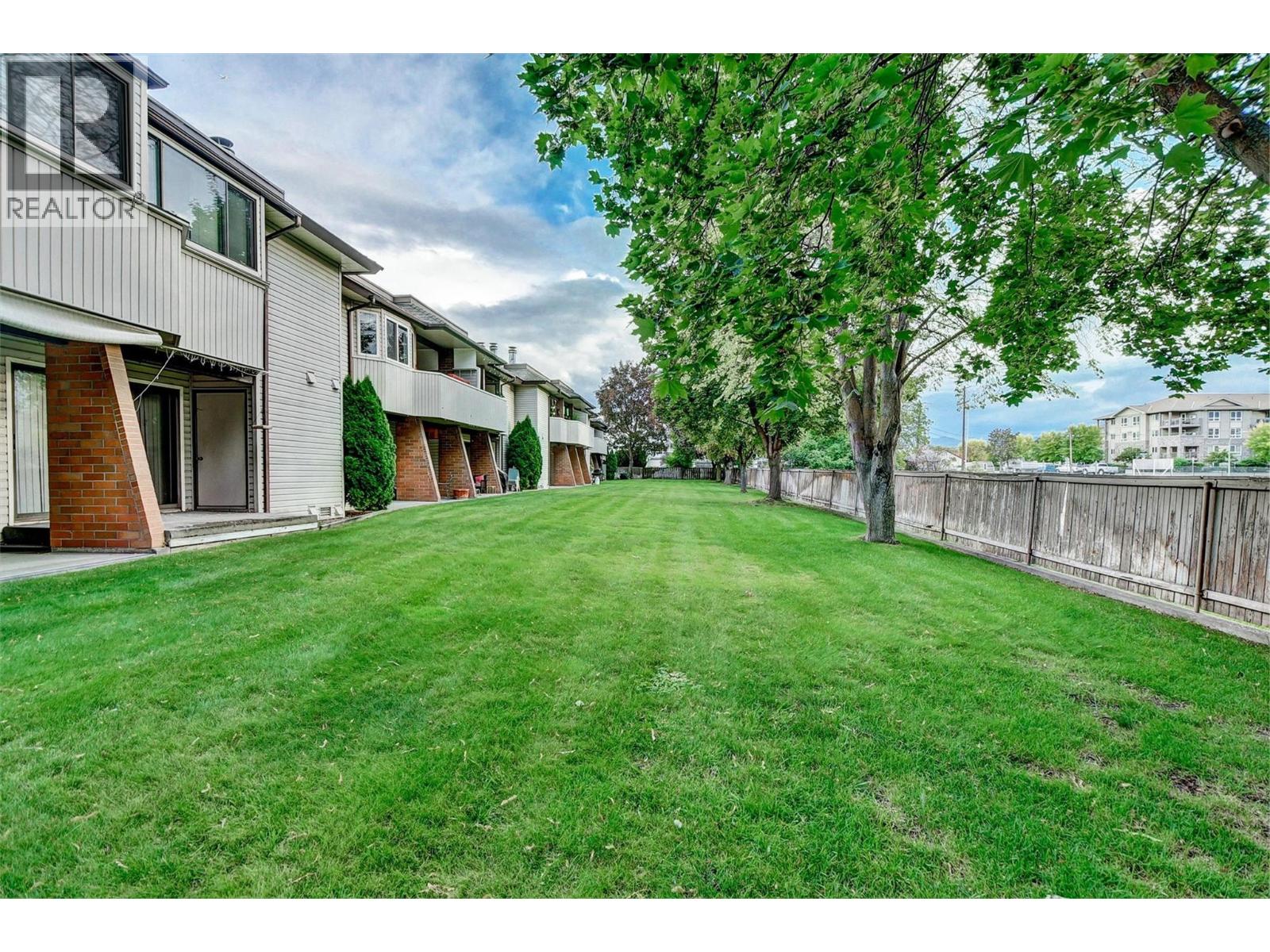 240 McIntosh Road Unit# 209