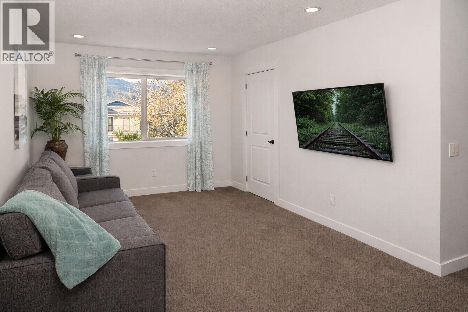 3350 Woodsdale Road Unit# 703