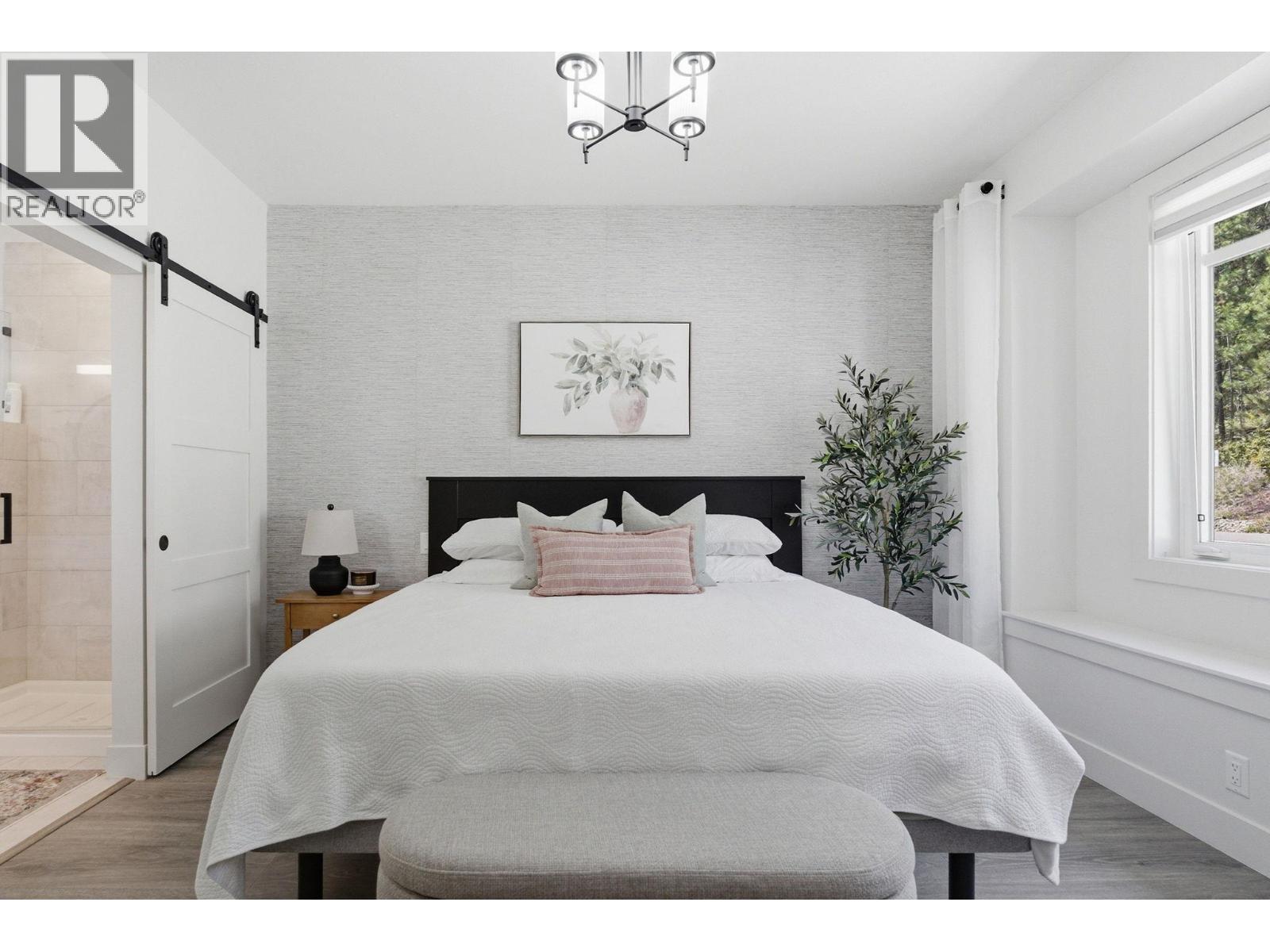 1600 Golden View Drive Unit# 10