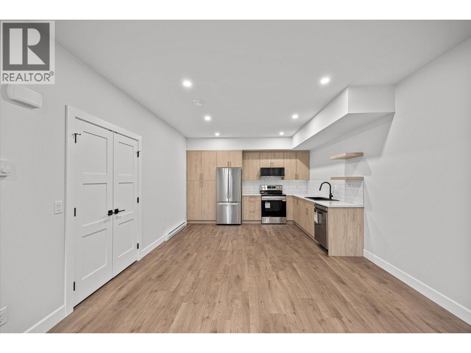 167 Heldon Court