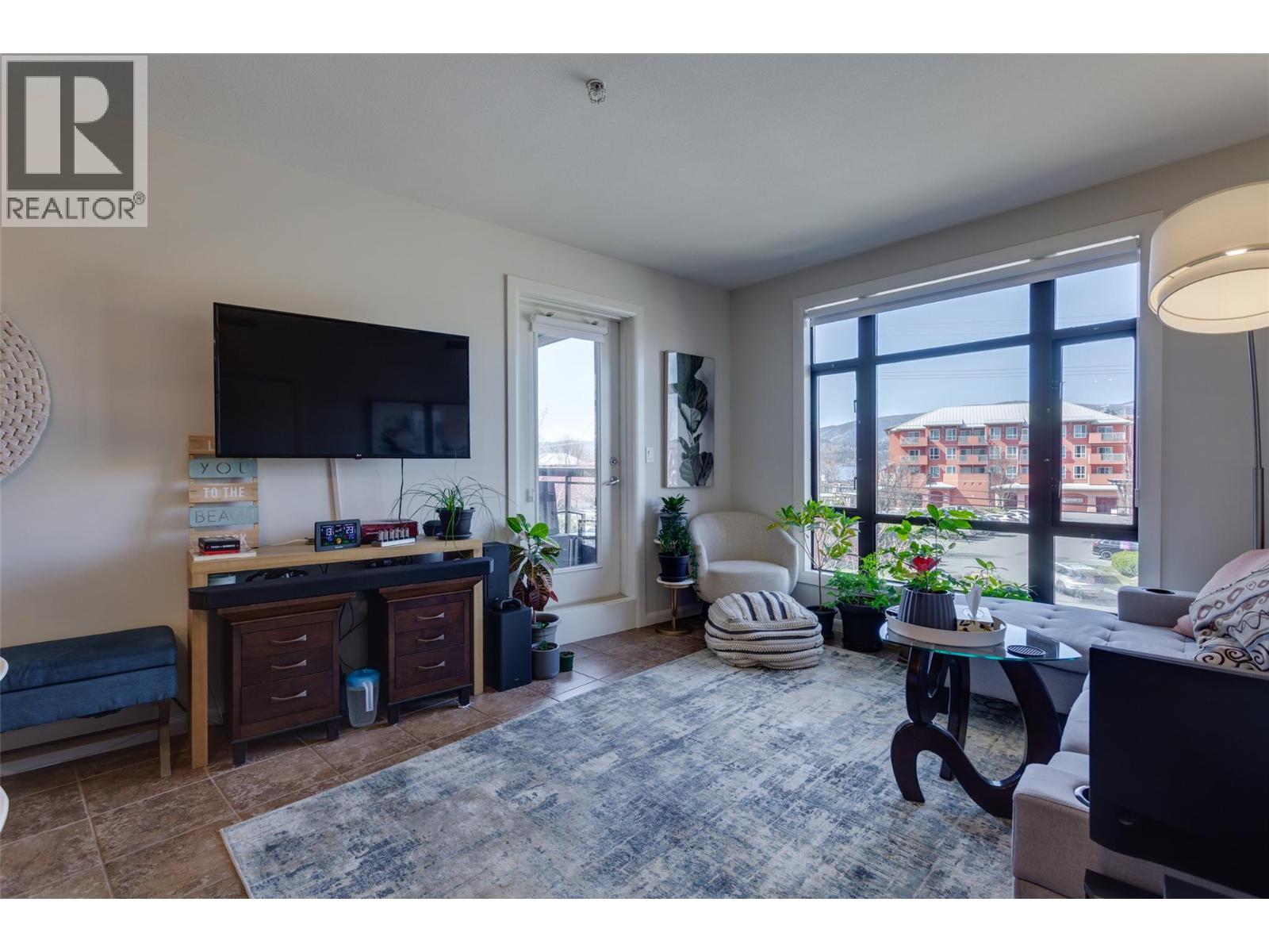 654 Cook Road Unit# 314
