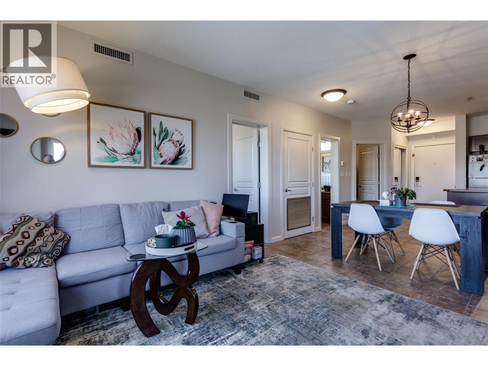 654 Cook Road Unit# 314