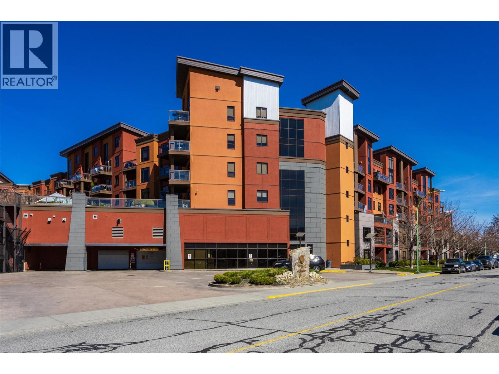 654 Cook Road Unit# 314