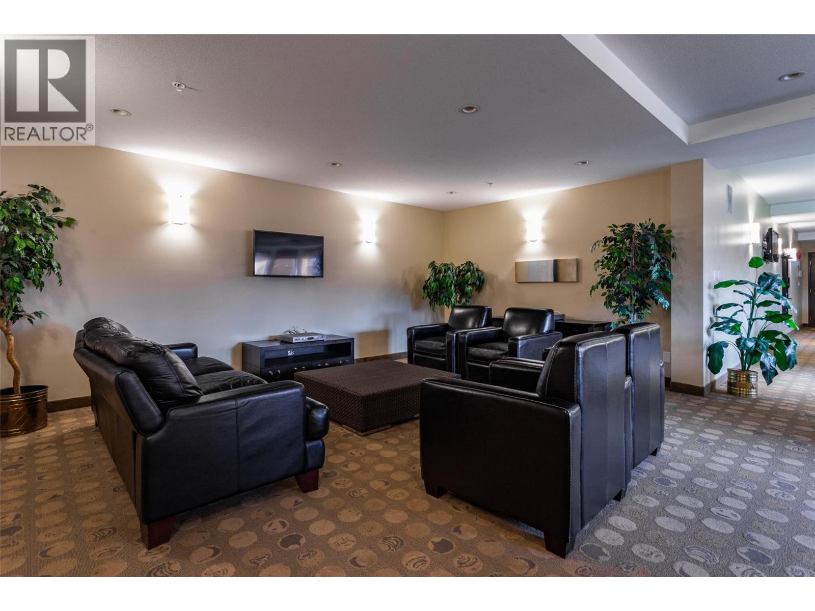 654 Cook Road Unit# 314
