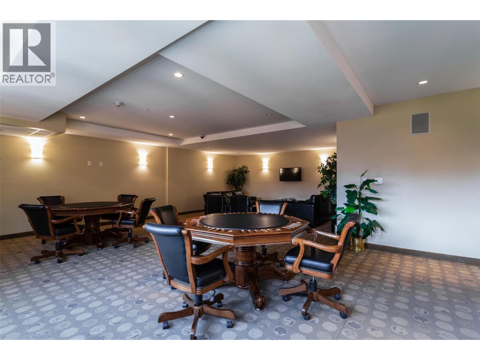 654 Cook Road Unit# 314