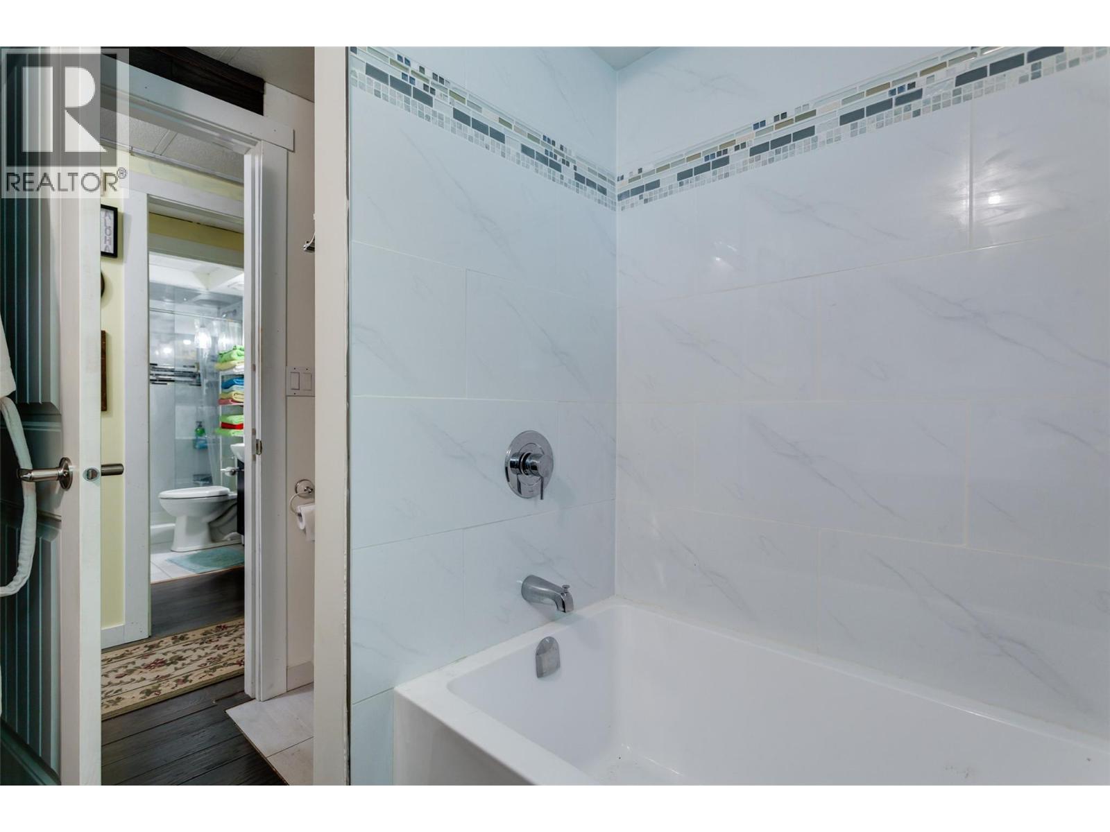3535 Casorso Road Unit# 79