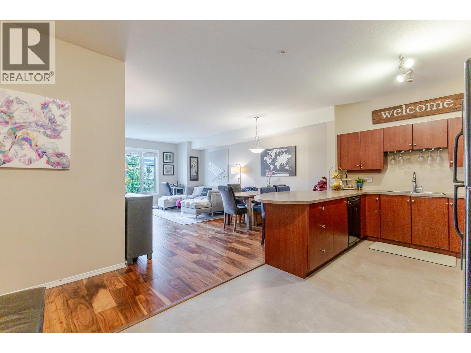 1875 Country Club Drive Unit# 1516