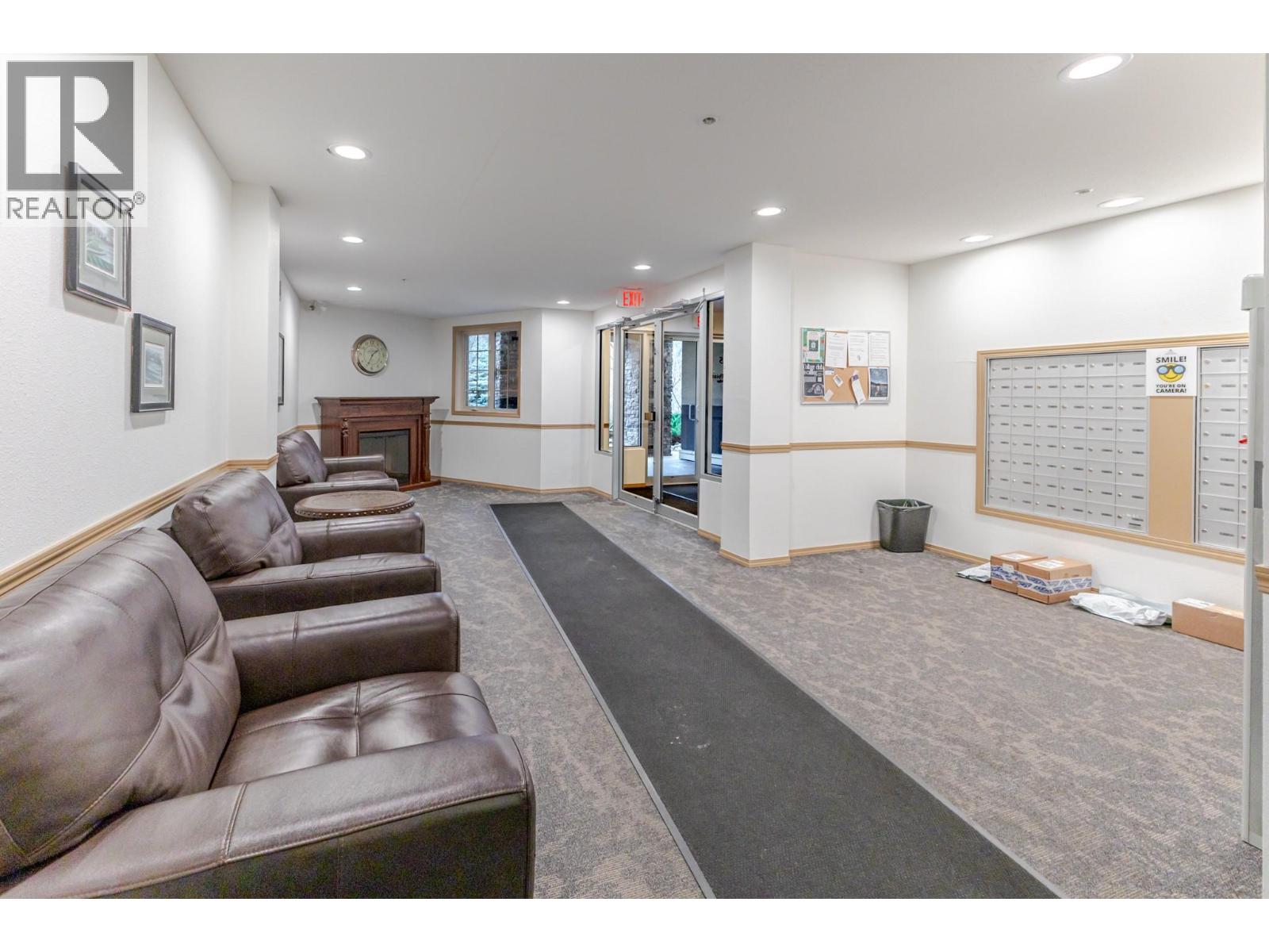 1875 Country Club Drive Unit# 1516