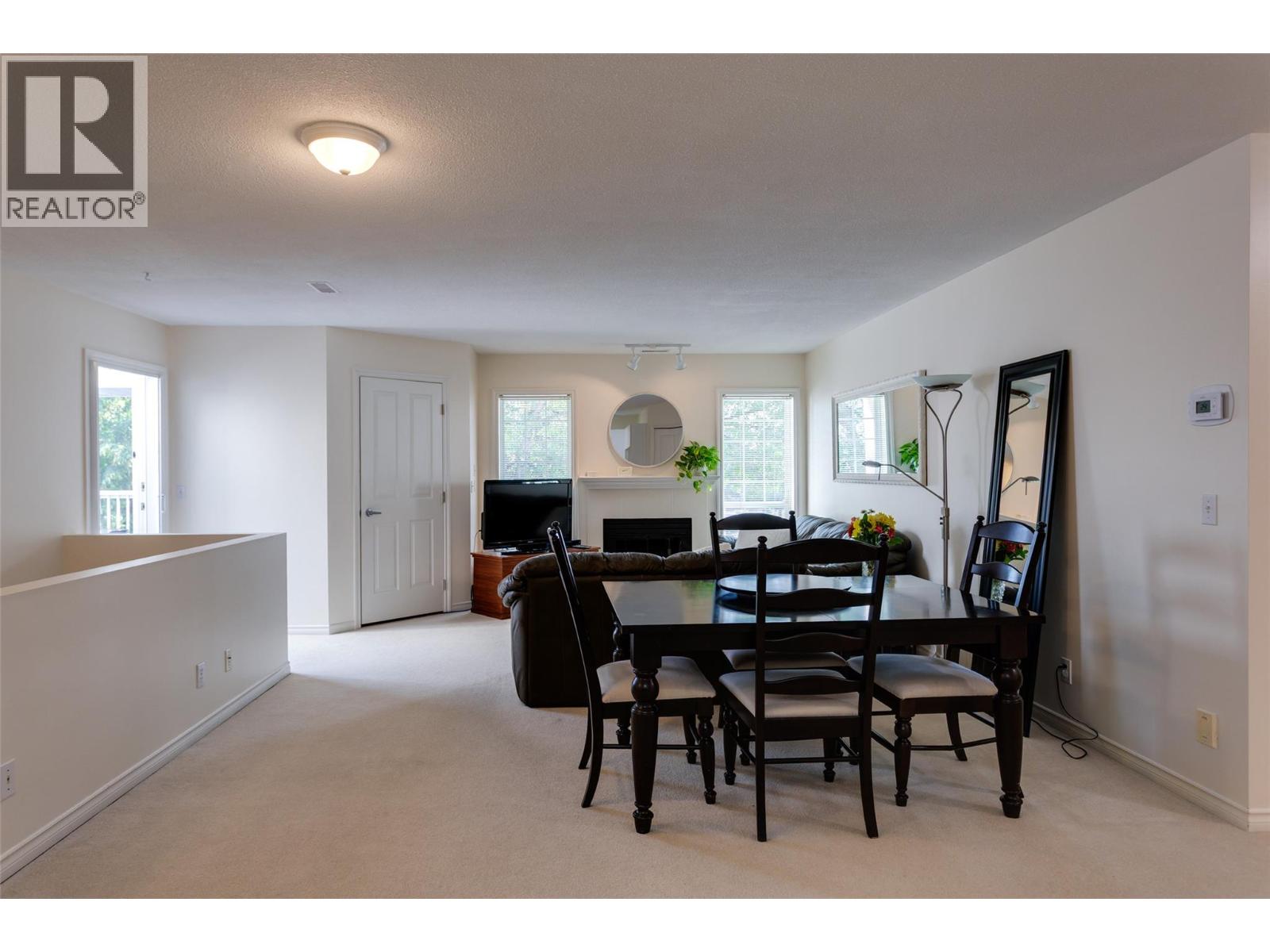 2350 Stillingfleet Road Unit# 213