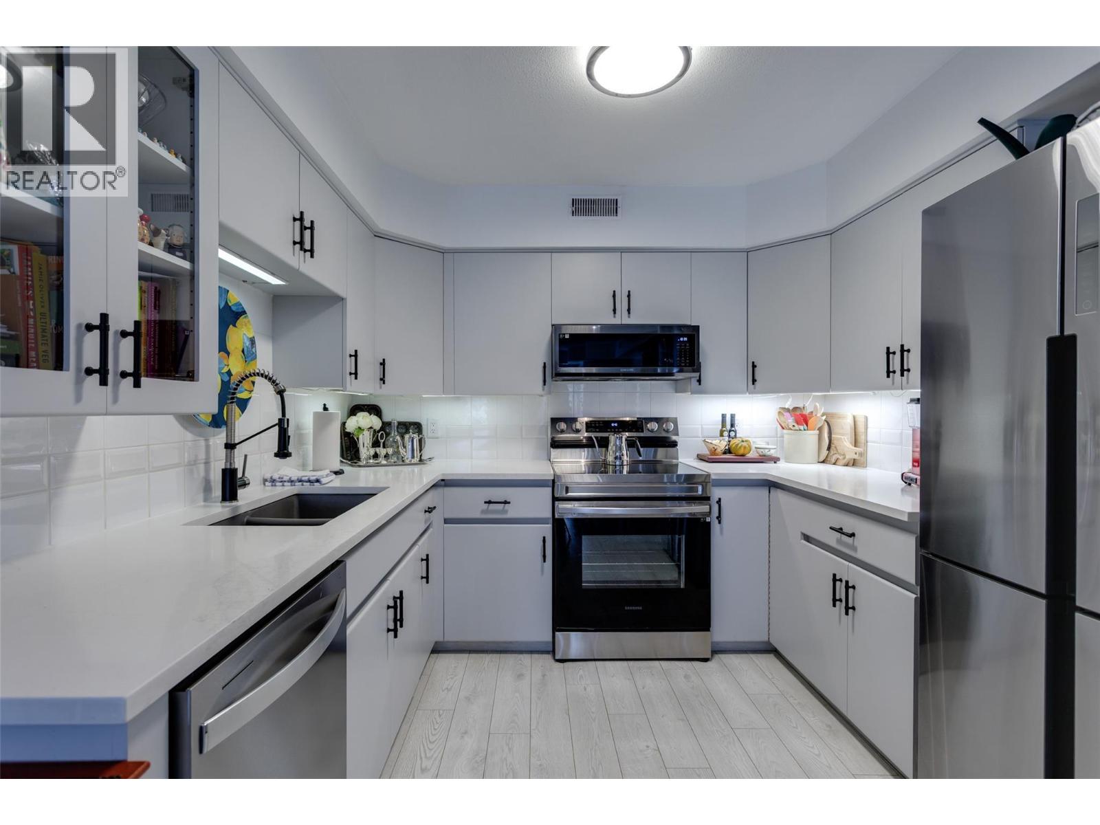 2350 Stillingfleet Road Unit# 113