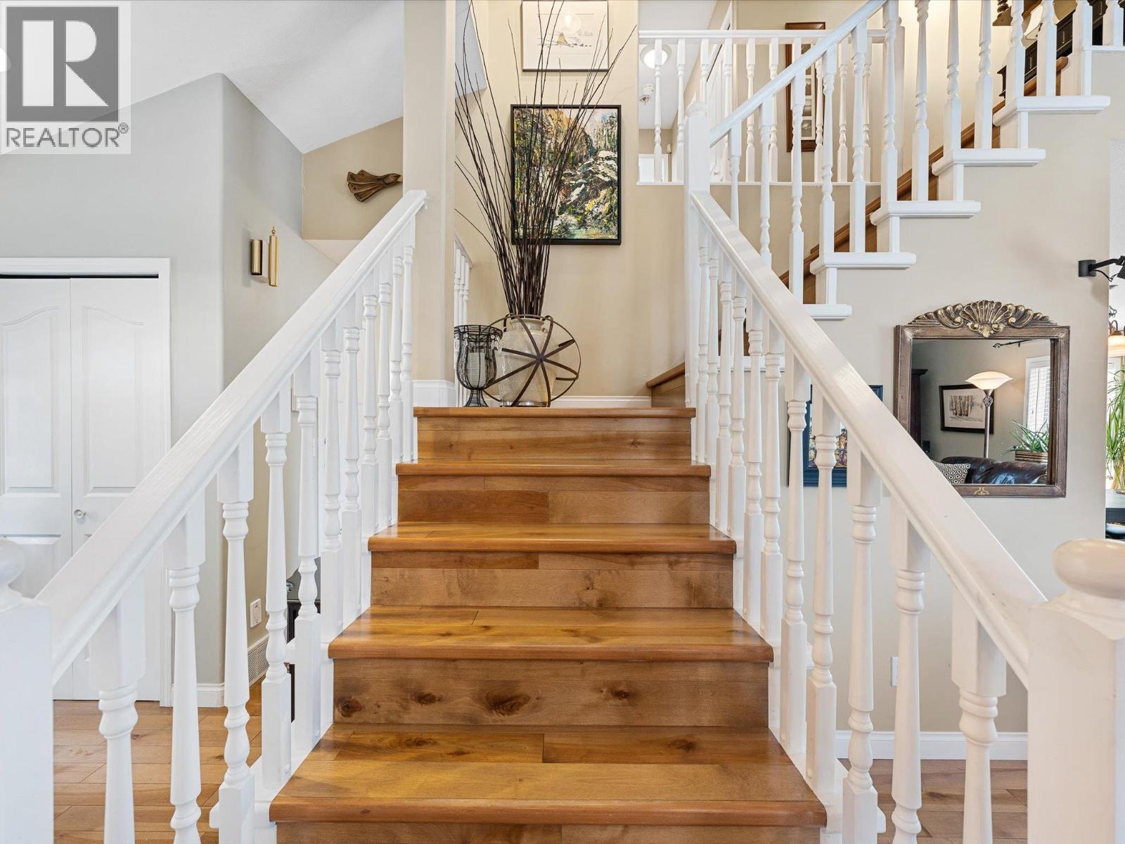 4632 Gordon Drive
