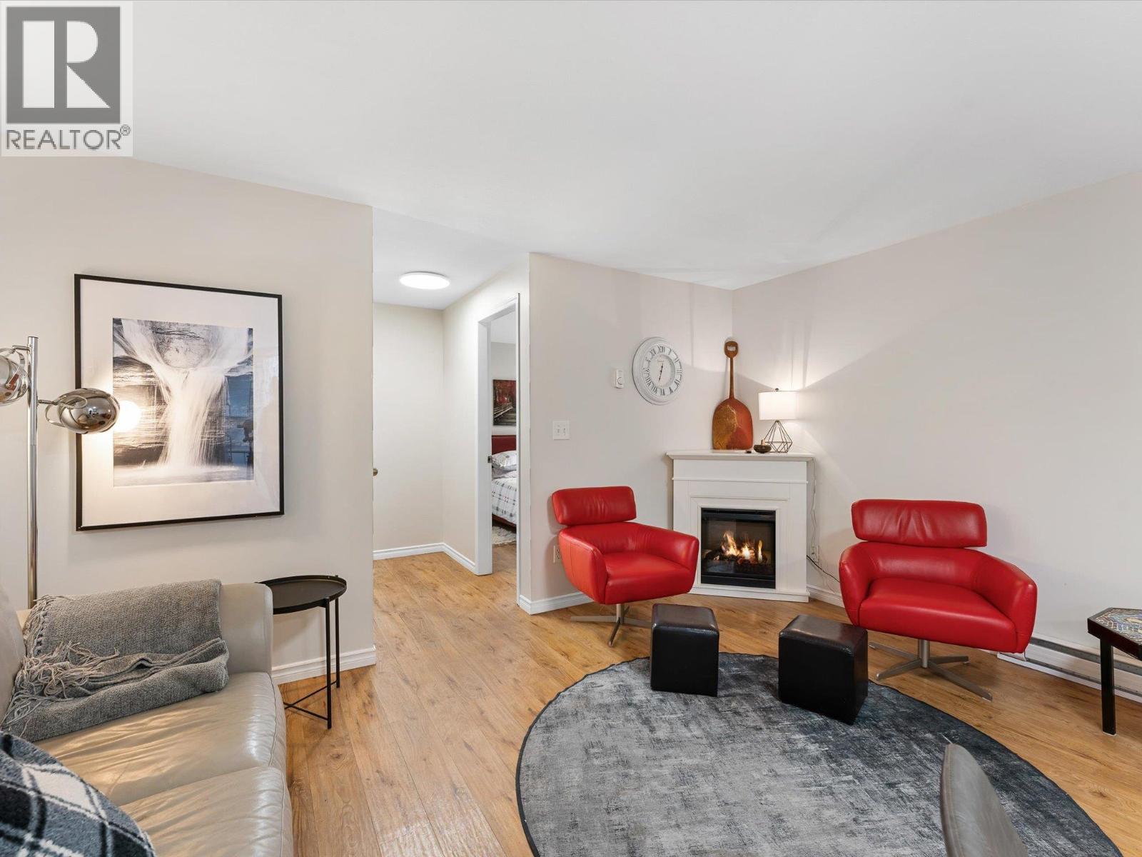 4632 Gordon Drive