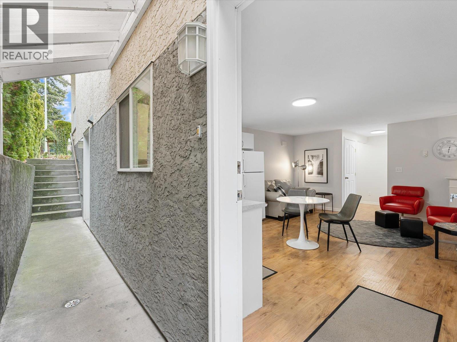 4632 Gordon Drive