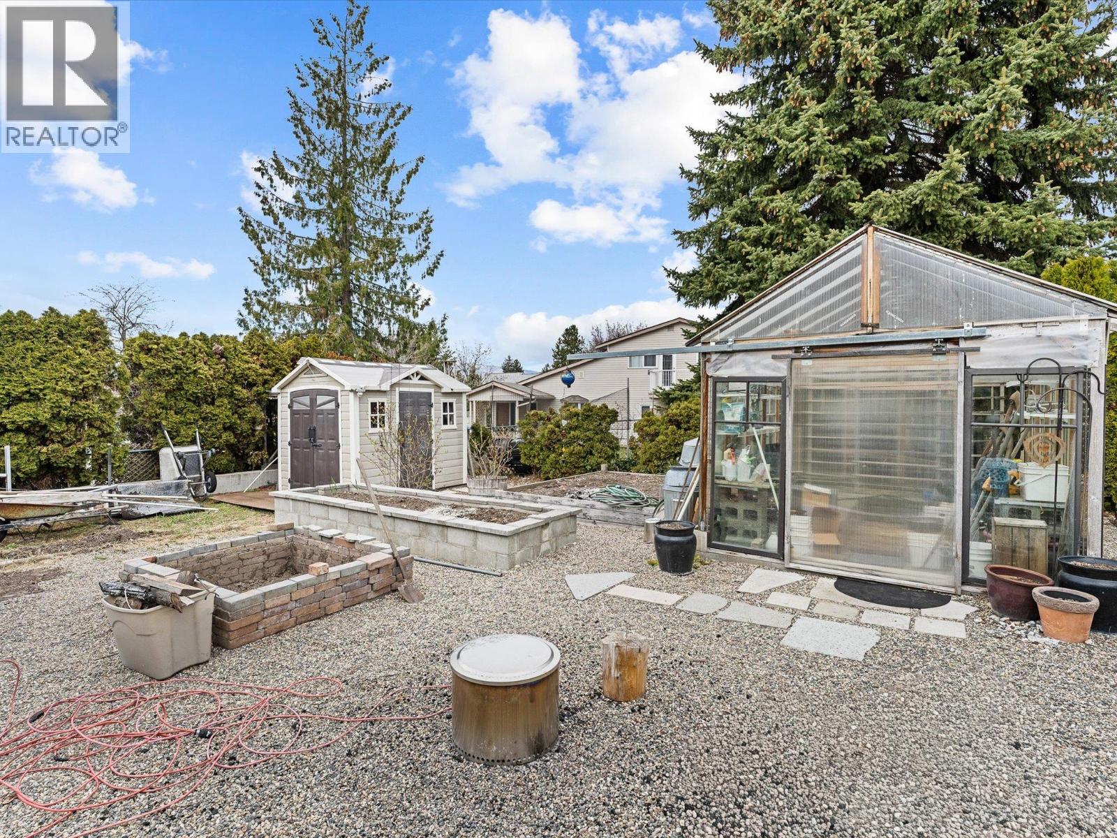 4632 Gordon Drive