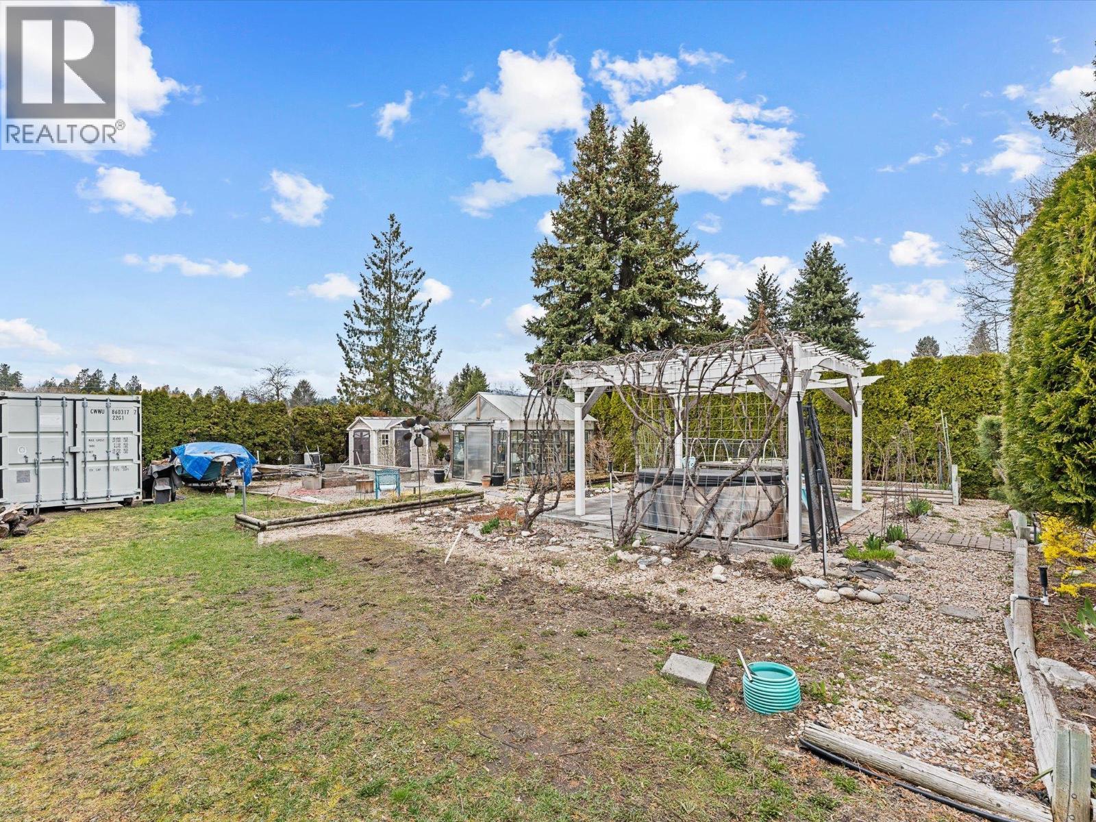 4632 Gordon Drive