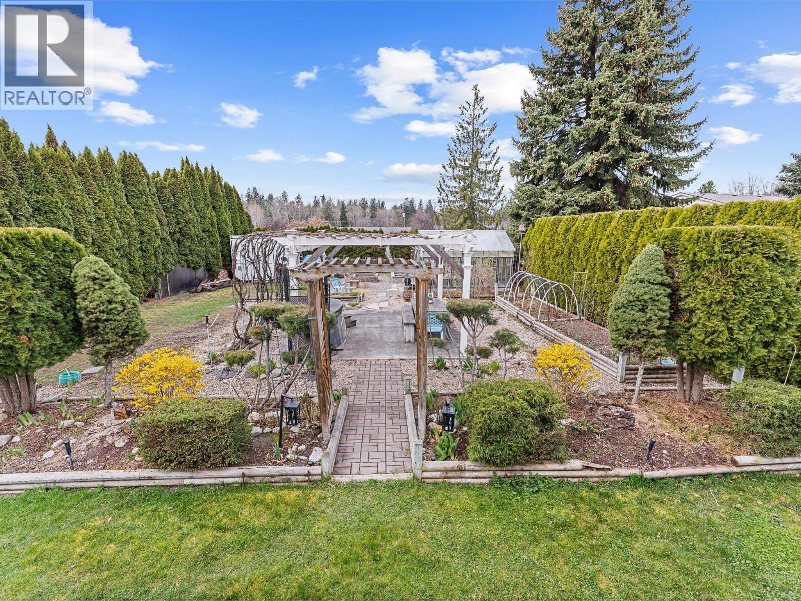 4632 Gordon Drive