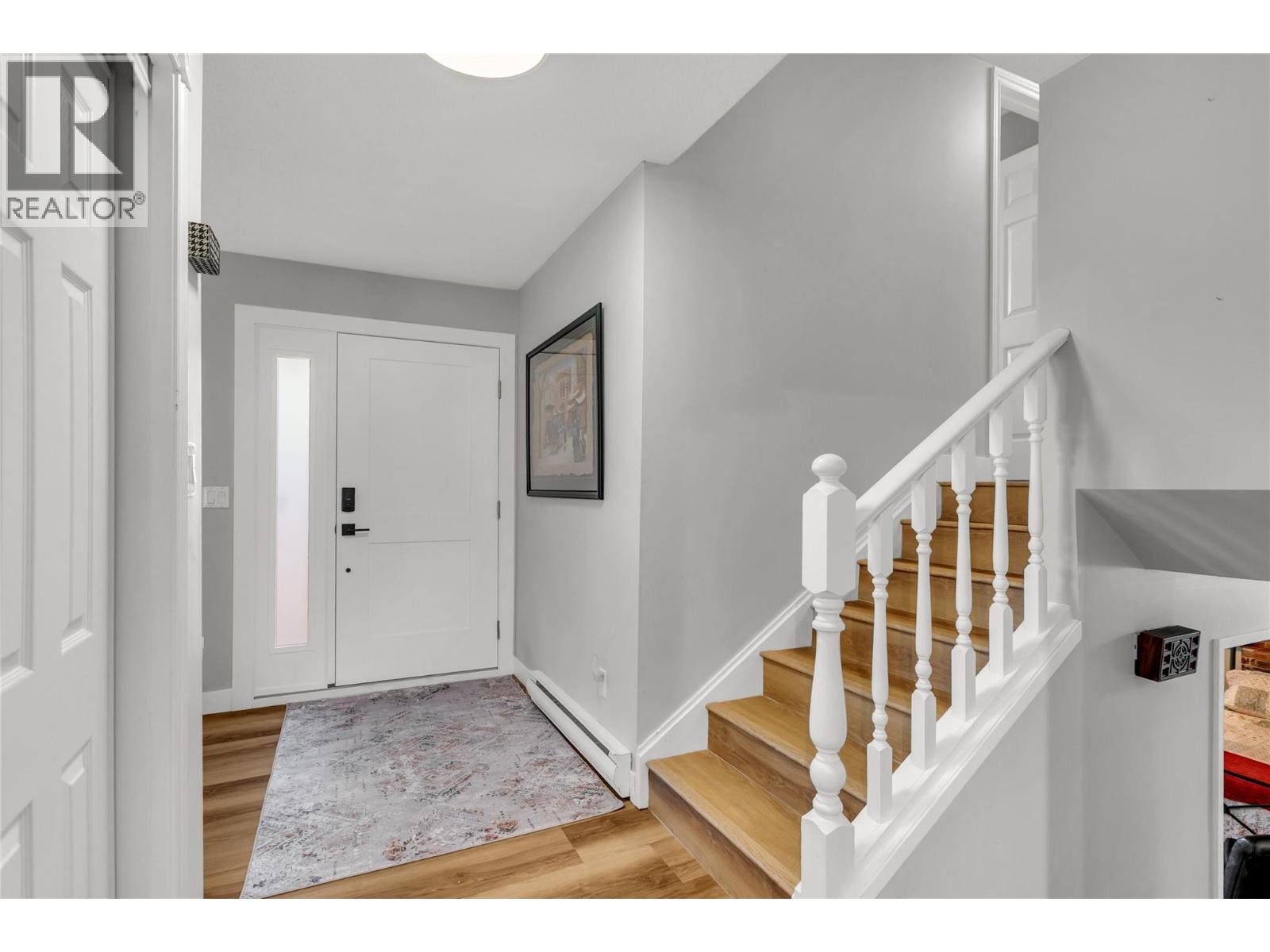 935 Hickory Road