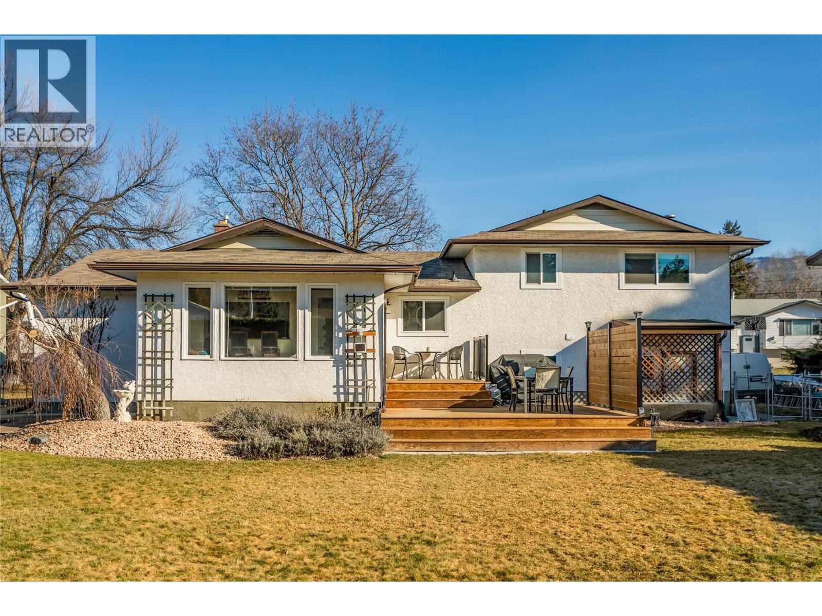 935 Hickory Road