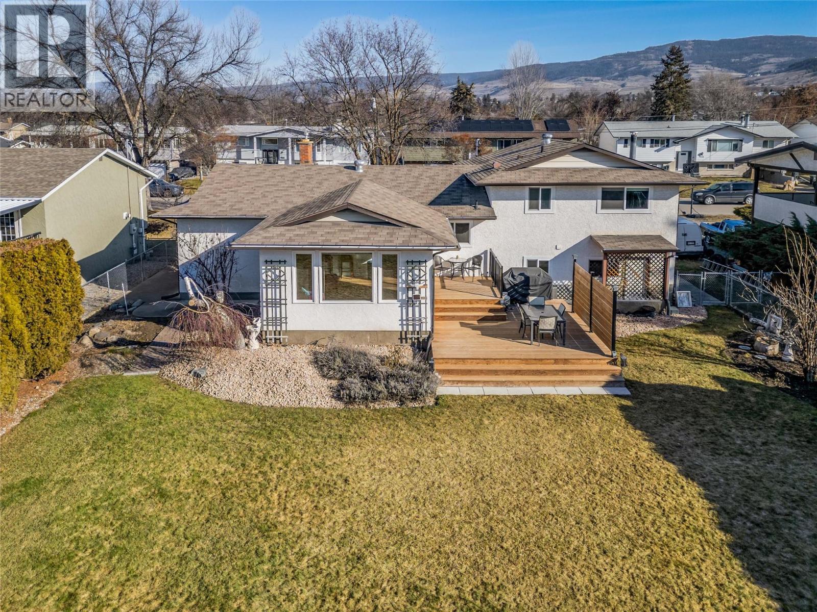 935 Hickory Road