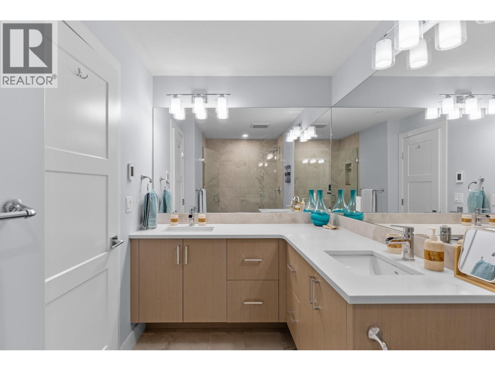 3475 Granite Close Unit# 103